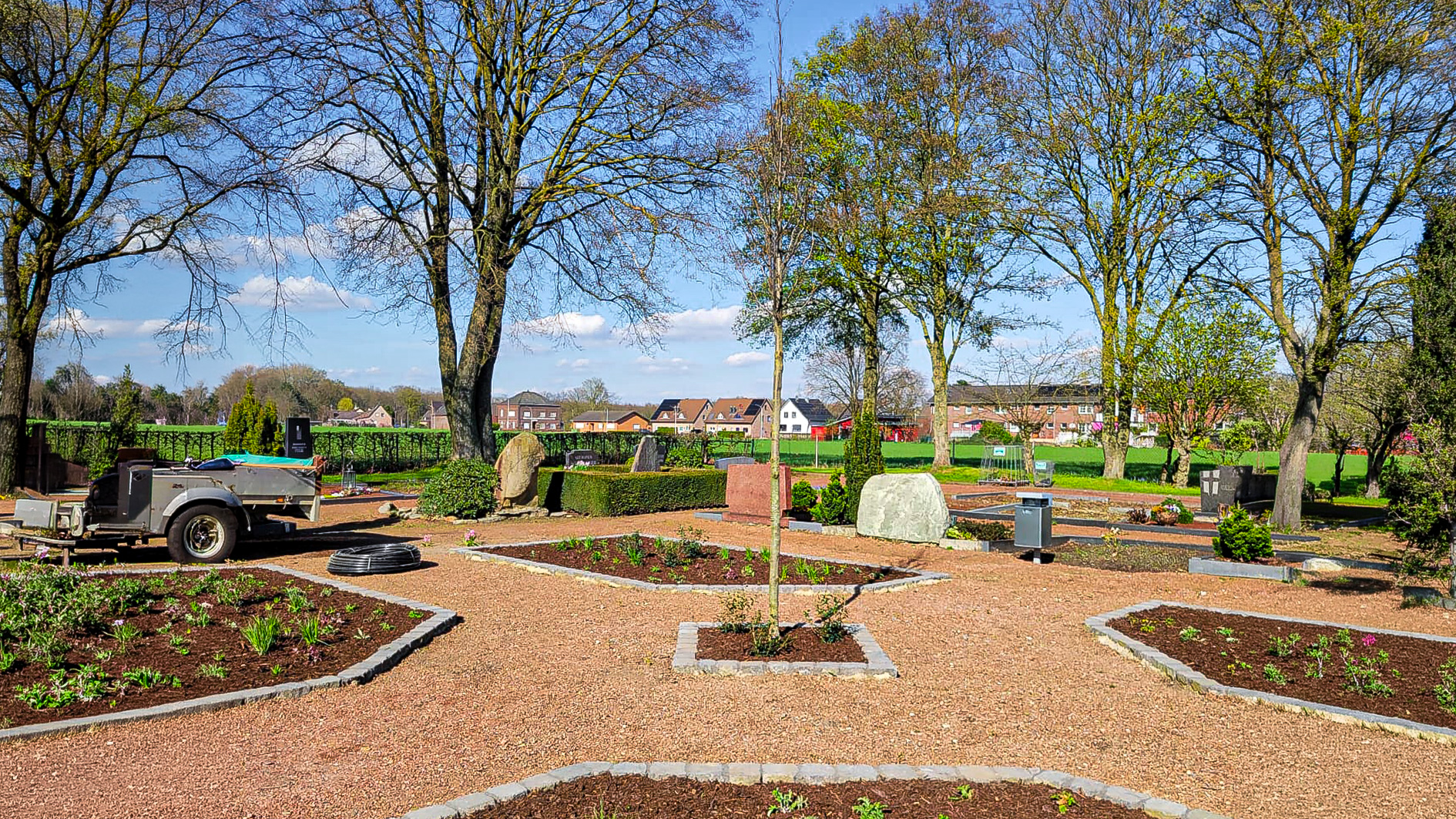 Friedhof St. Josef Vinkrath - Urnengemeinschaftsfeld